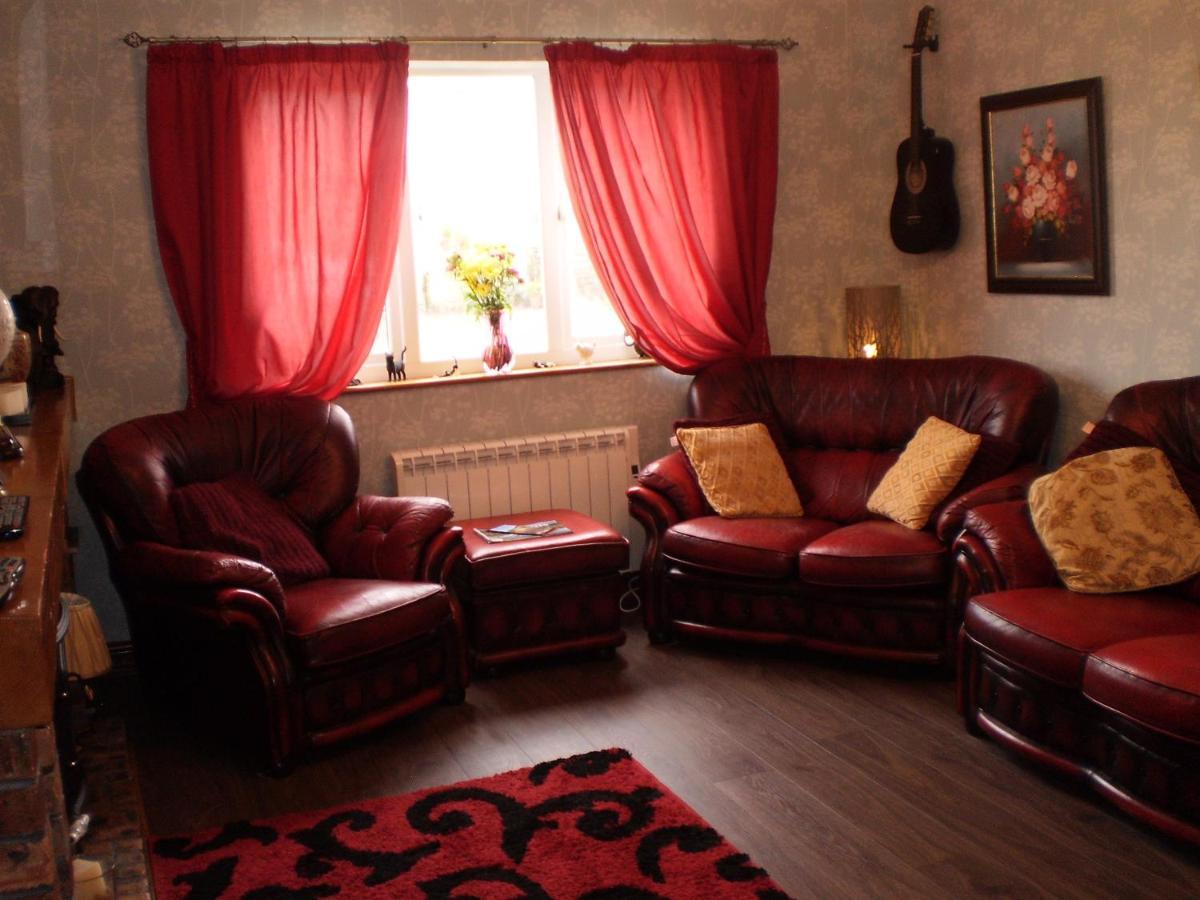 Sportsmans Lodge Bed And Breakfast Amlwch エクステリア 写真